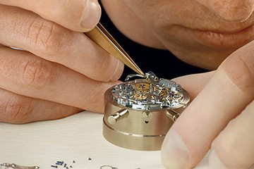 百达翡丽月相不走了