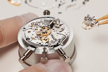 百达翡丽石英手表不走了