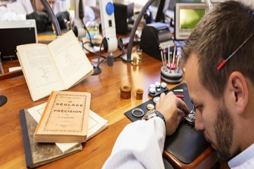 百达翡丽更换表扣