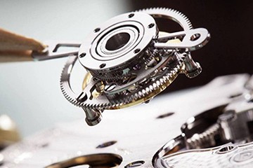 百达翡丽换发条