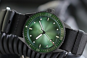 百达翡丽偷停了维修电话