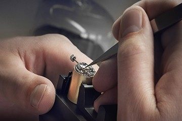 百达翡丽表走慢维修